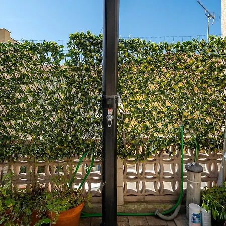 Cosy 4 Pieces Clim Terrasse Jacuzzi * Niza